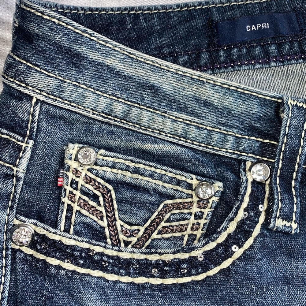 NEW Women’s Vigoss Cropped Dark Denim Jeans sz 16 - Picture 4 of 8